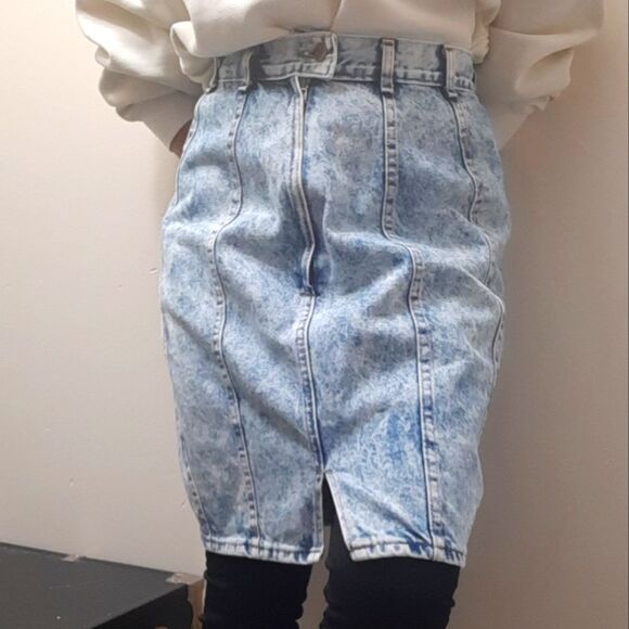 Vintage Chic High Waisted Knee Length Stonewash Acid Wash Denim Skirt Small - Picture 1 of 10